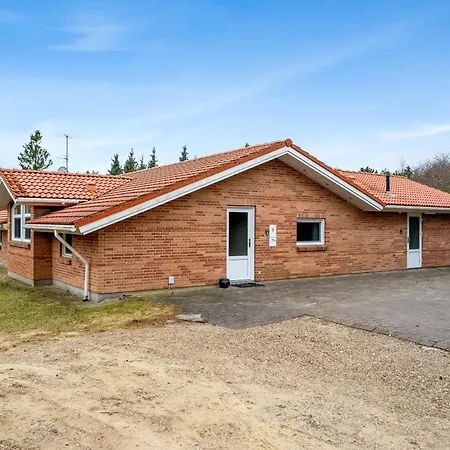 Large Pool House With Activity - 1014 Holiday home *