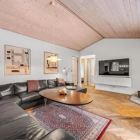 Large Pool House With Activity - 1014 Casa vacanze