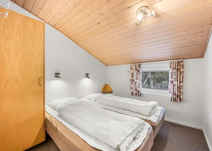 Large Pool House With Activity - 1014 بيت للعطل Ringkøbing